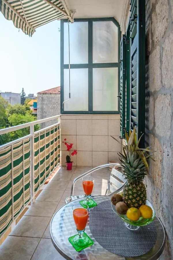Bird Lamp Luxury Apartment Bacvice, Split